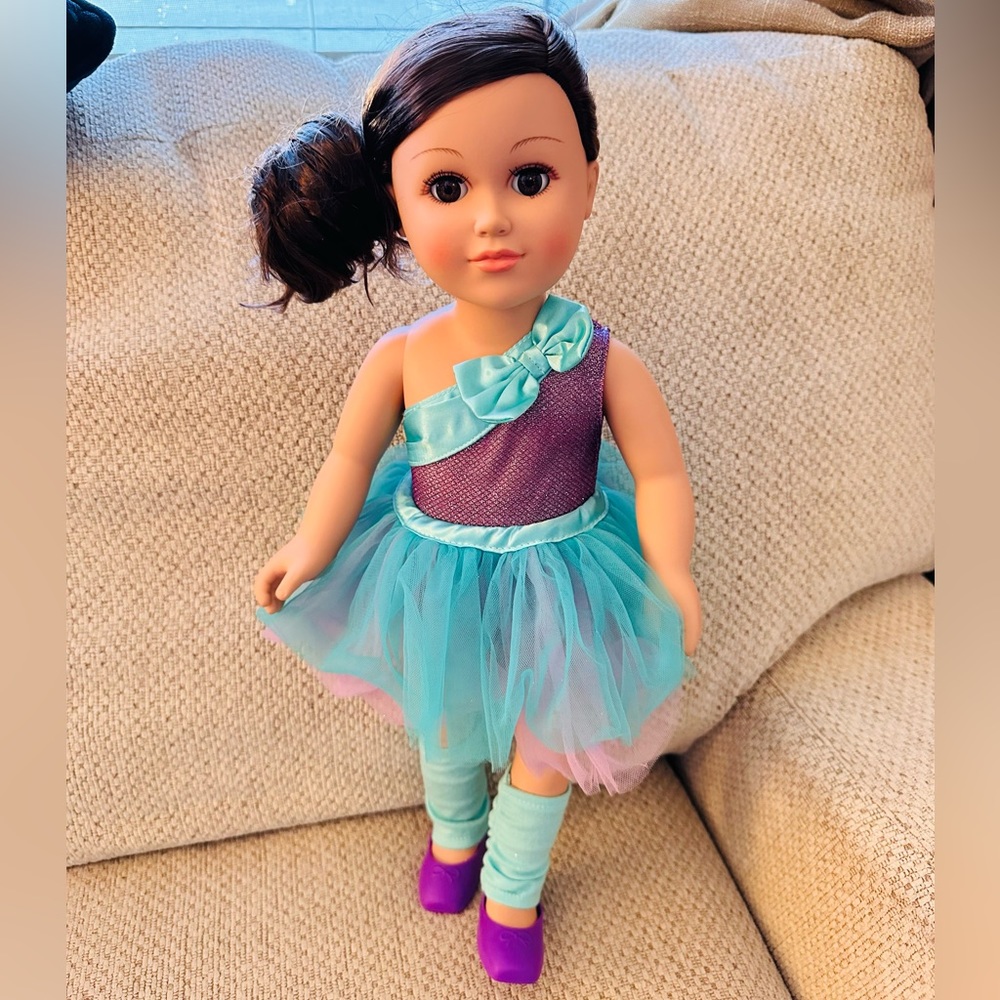 Brand New My Life As Estella Posable 18 inch Doll
